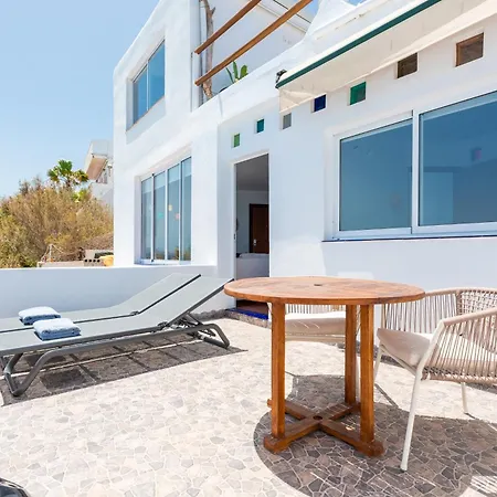 Apartment Canary Casita Next To The Atlantic Ocean